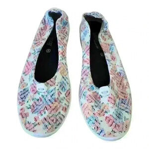 ARCOPEDICO L14 SLIPON SHOE WHITE KOMBI FLORAL Size E.U42 / U.S SIZE 10.5-11